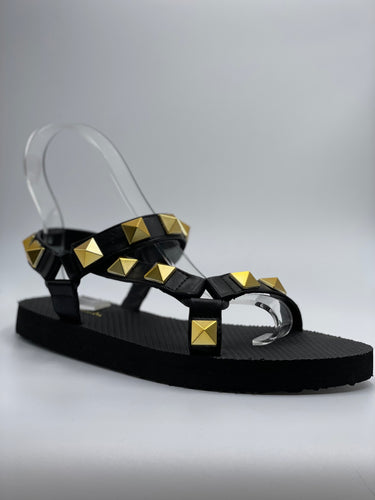 Sporty studded sandals
